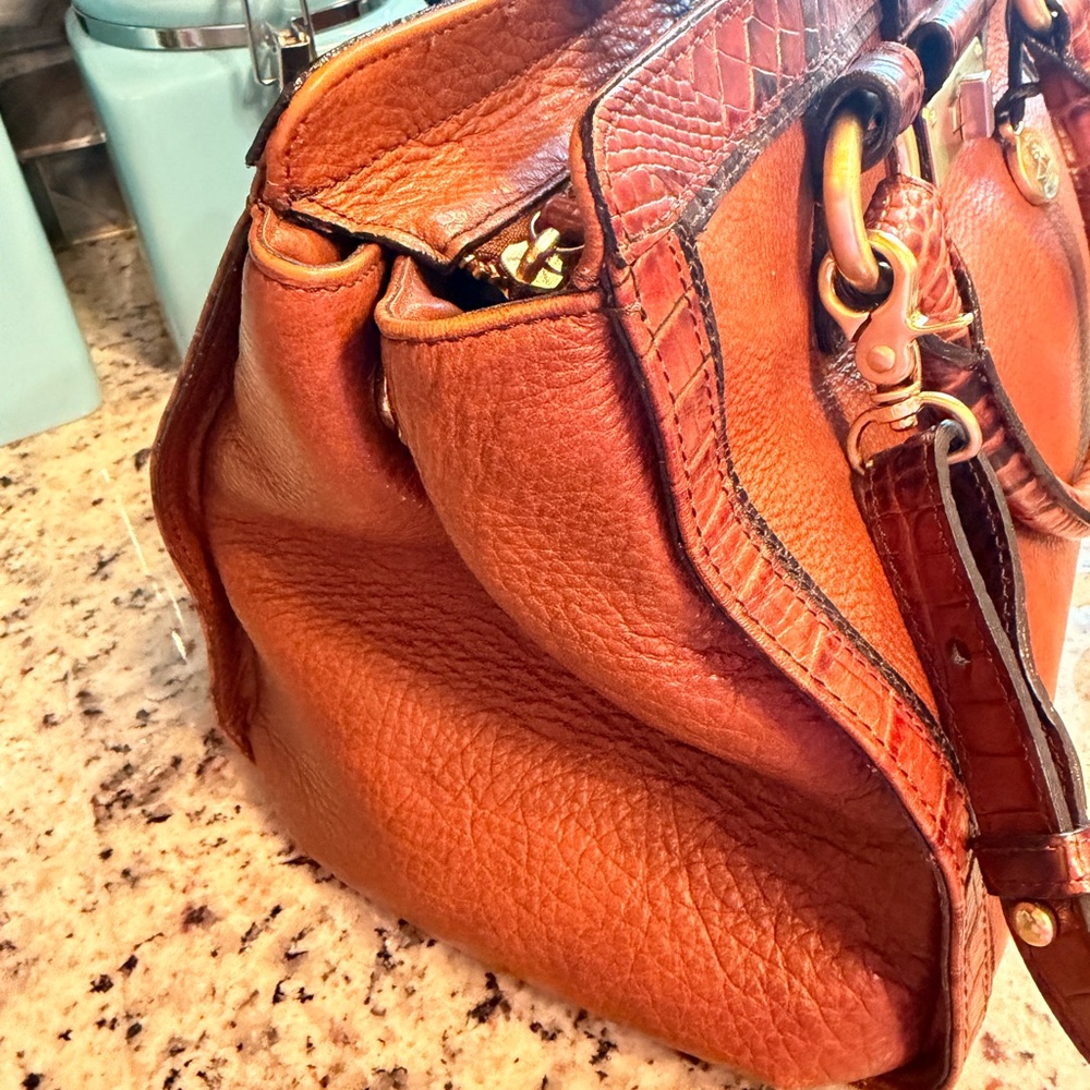 Brahmin Tan and Croc-Trim Leather Satchel with Gold Hardware/ Crossbody Strap - Picture 5 of 9